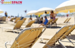 This year the beaches of Sant Sebastià and Barceloneta have exceeded the norm of “one person per 4 square meters”